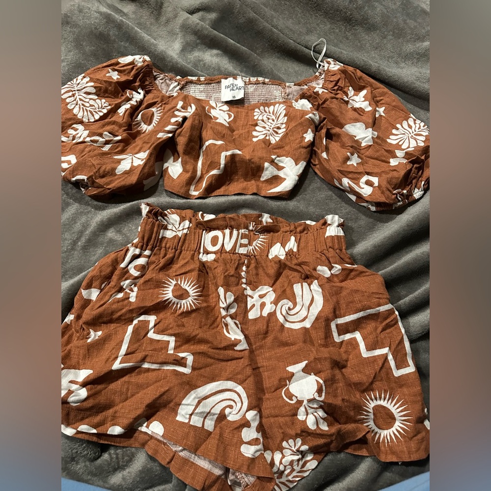 Paper heart short set sz small preowned